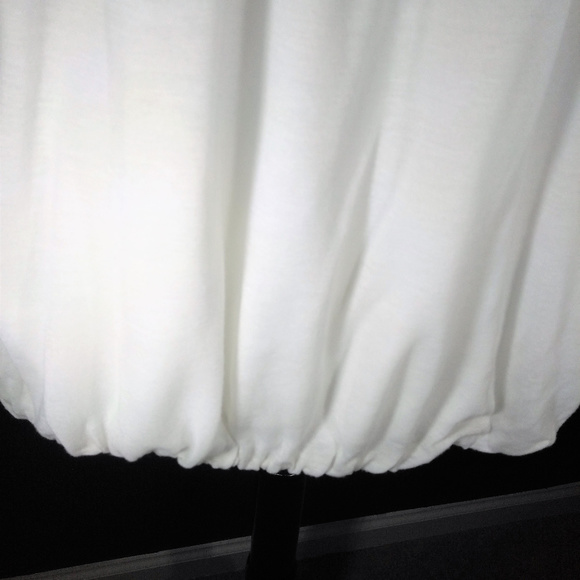 Beautiful Vintage cabi Spring 2011 Floral Bubble T - Picture 8 of 8